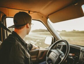 Truck Driver Jobs Canada 2025: $80K+ Salaries, Requirements & Top